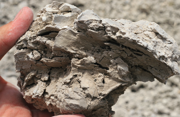 Слоистая структура бентонитовой глины