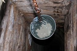 Кипяток в колодцах - Прикарпатью угрожает землетрясение? Кипяток в колодцах - Прикарпатью угрожает землетрясение?