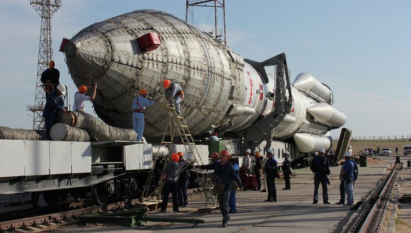 Глава Роскосмоса назвал вероятную причину аварии «Протона-М» Глава Роскосмоса назвал вероятную причину аварии «Протона-М»