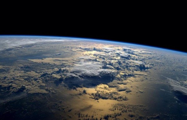 Ученые NASA сообщили о приближающемся к Земле астероиде диаметром 20 метров Ученые NASA сообщили о приближающемся к Земле астероиде диаметром 20 метров