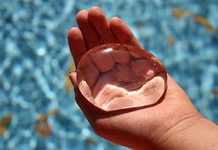 Уральские ученые: для вечной работы двигателя достаточно одной капли