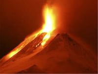 Вулкан Килауэа взорвался как огненное шампанское Вулкан Килауэа взорвался как огненное шампанское