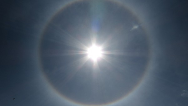 Для столичных жителей взошло особенное солнце Для столичных жителей взошло особенное солнце