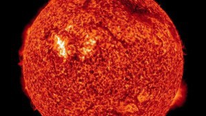 На Солнце зафиксировали вторую за неделю крупную вспышку класса М На Солнце зафиксировали вторую за неделю крупную вспышку класса М
