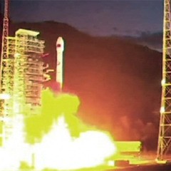 Китай успешно вывел на орбиту два навигационных спутника Китай успешно вывел на орбиту два навигационных спутника