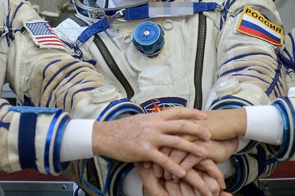 Роскосмос получит от NASA $490 млн за доставку астронавтов на МКС