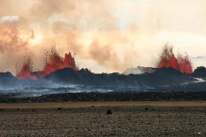 Вулканы признали неспособными истребить динозавров