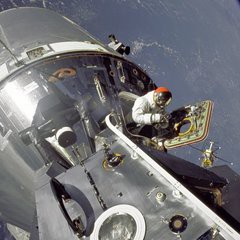 Роскосмос проведёт эксперимент по передаче энергии в космосе Роскосмос проведёт эксперимент по передаче энергии в космосе