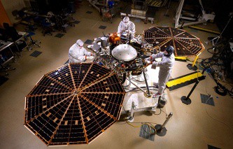 NASA отложило запуск к Марсу корабля Insight из-за проблем с главным научным прибором NASA отложило запуск к Марсу корабля Insight из-за проблем с главным научным прибором