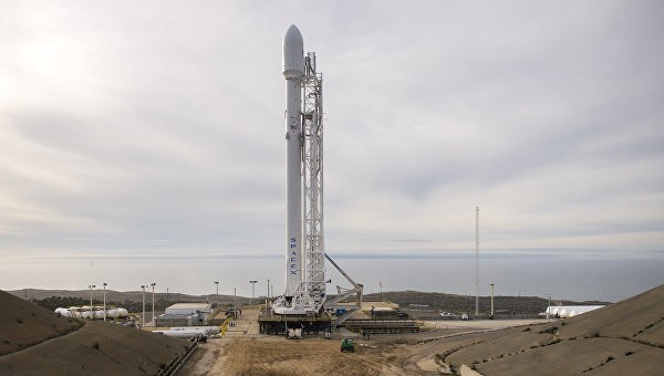 SpaceX: ракету Falcon 9 со спутником SES–9 запустят в среду SpaceX: ракету Falcon 9 со спутником SES–9 запустят в среду