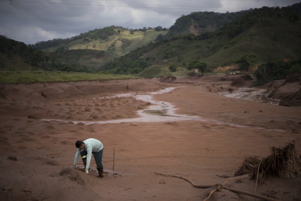 Прорыв хвостохранилища Samarco обойдется в миллиарды долларов