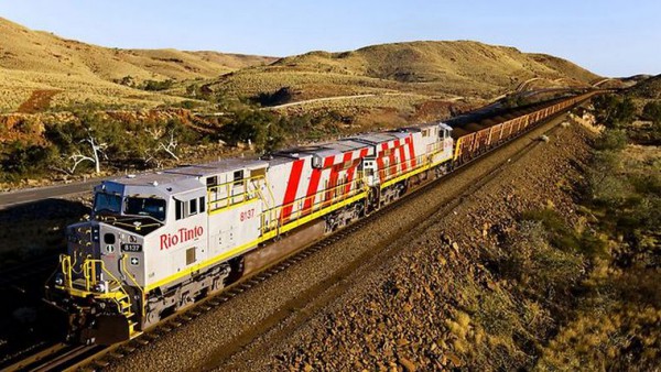 Автономный поезд от Rio Tinto задерживается Автономный поезд от Rio Tinto задерживается