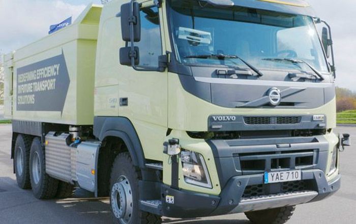 Беспилотный карьерный самосвал Volvo будет работать под землей Беспилотный карьерный самосвал Volvo будет работать под землей