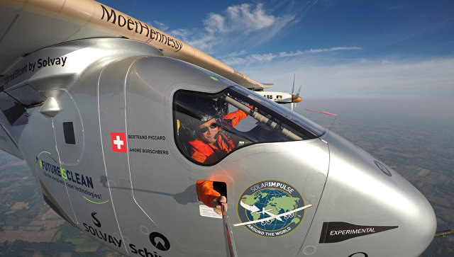 Solar Impulse 2 совершил посадку в Нью-Йорке Solar Impulse 2 совершил посадку в Нью-Йорке