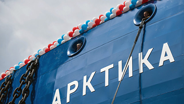 Новые ледоколы "Арктика" и "Илья Муромец" будут осваивать Северный морской путь Новые ледоколы "Арктика" и "Илья Муромец" будут осваивать Северный морской путь
