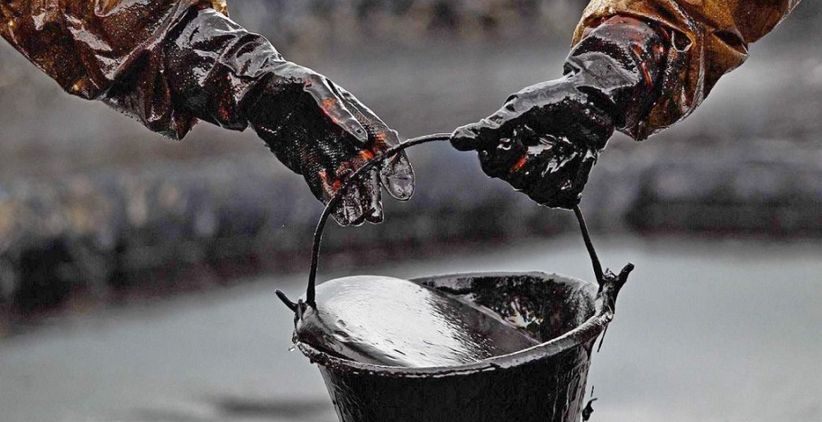 Почему нефть снова дорожает Почему нефть снова дорожает