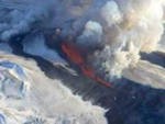 Возле извергающегося Плоского Толбачика появится туристический лагерь Возле извергающегося Плоского Толбачика появится туристический лагерь