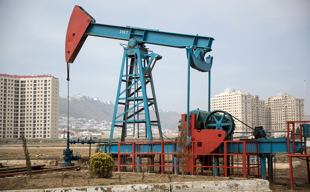 Нефть снова дорожает Нефть снова дорожает