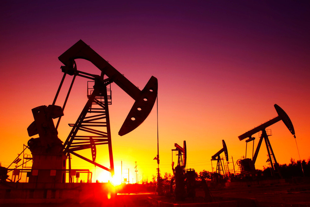 Цены на нефть поднимаются Цены на нефть поднимаются