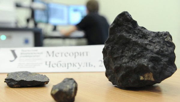 Челябинский метеорит несет в себе следы "космических ДТП" Челябинский метеорит несет в себе следы "космических ДТП"