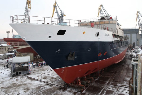 КГБ: корабль глубокого бурения КГБ: корабль глубокого бурения