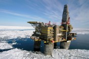 Нефтяные компании отказываются от лицензий на разработку Арктического шельфа Нефтяные компании отказываются от лицензий на разработку Арктического шельфа