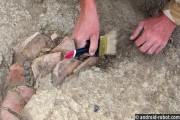 Российские археологи нашли самую древнюю фабрику в мире Российские археологи нашли самую древнюю фабрику в мире