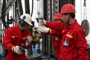 Китайские нефтяные компании атакуют Америку Китайские нефтяные компании атакуют Америку