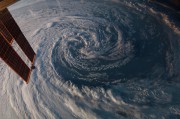 Высота орбиты МКС увеличена на 2,2 километра Высота орбиты МКС увеличена на 2,2 километра