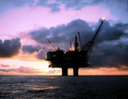 «Бритиш Петролиум» закрыла свою платформу в Северном море после утечки нефти «Бритиш Петролиум» закрыла свою платформу в Северном море после утечки нефти