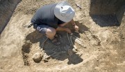 В Казахстане найдены останки древнего человека В Казахстане найдены останки древнего человека