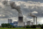 Использование биотоплива вместо нефти не уменьшит выбросы углекислоты Использование биотоплива вместо нефти не уменьшит выбросы углекислоты