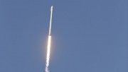 Илон Маск ставит запуск Falcon 9 на «поток» Илон Маск ставит запуск Falcon 9 на «поток»