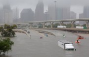 На штат Техас ураган «Харви» вылил 57 трлн. литров воды На штат Техас ураган «Харви» вылил 57 трлн. литров воды