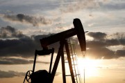 Нефть «пробила» отметку в 80 долларов