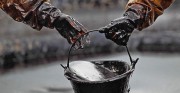Почему нефть снова дорожает Почему нефть снова дорожает