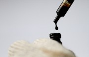 Нефть, впервые за 4 года торгуется дороже $80 за баррель. Нефть, впервые за 4 года торгуется дороже $80 за баррель.