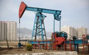Нефть снова дорожает Нефть снова дорожает