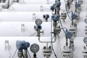 Природный газ и нефть дешевеют Природный газ и нефть дешевеют