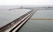 Украина возобновила подачу российской нефти в Европу Украина возобновила подачу российской нефти в Европу