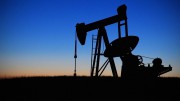Нефть будет падать до $55 Нефть будет падать до $55
